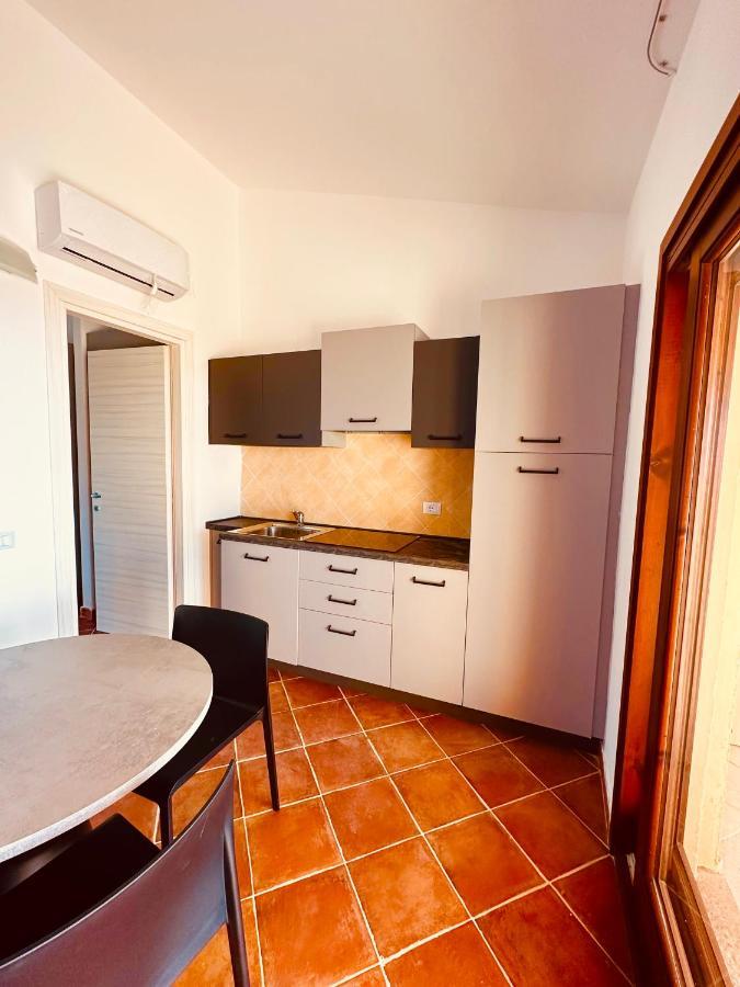 Rocce Rosse Sardinia Aparthotel Isola Rossa Exteriör bild