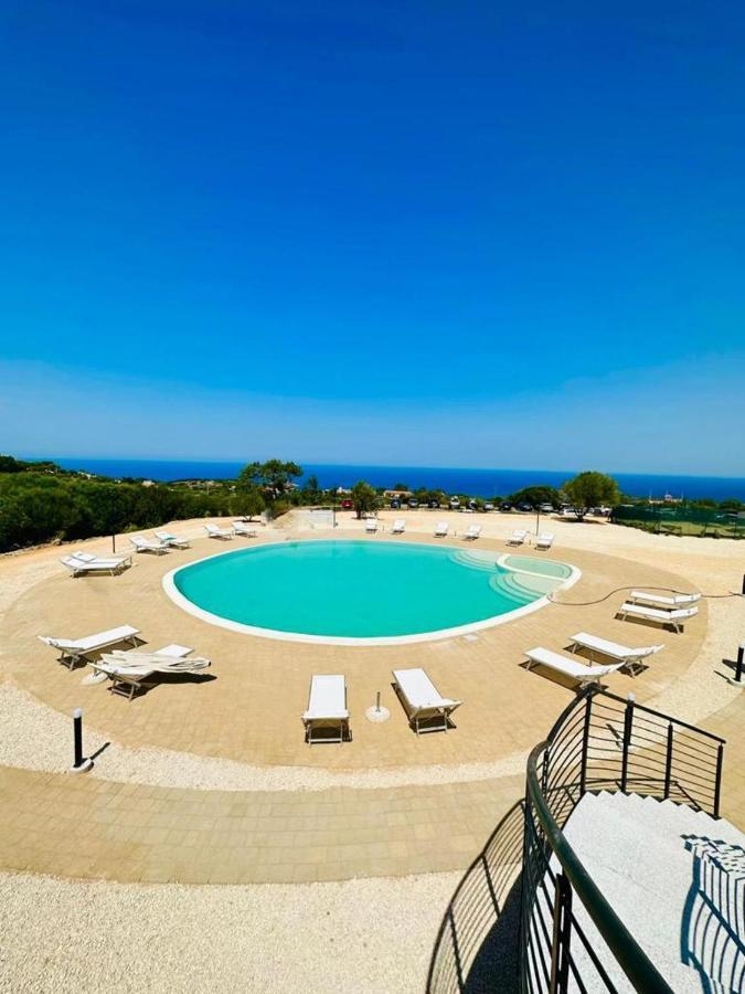 Rocce Rosse Sardinia Aparthotel Isola Rossa Exteriör bild